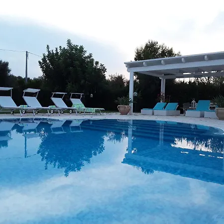 펜션 Santostefano Holidays 모노폴리