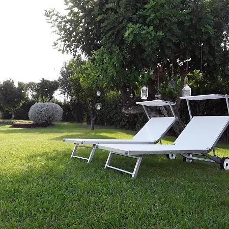 Santostefano Holidays 펜션 모노폴리